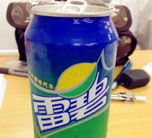 台湾网红雪碧视频,揭秘网红背后的生活与魅力